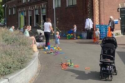Spelen
